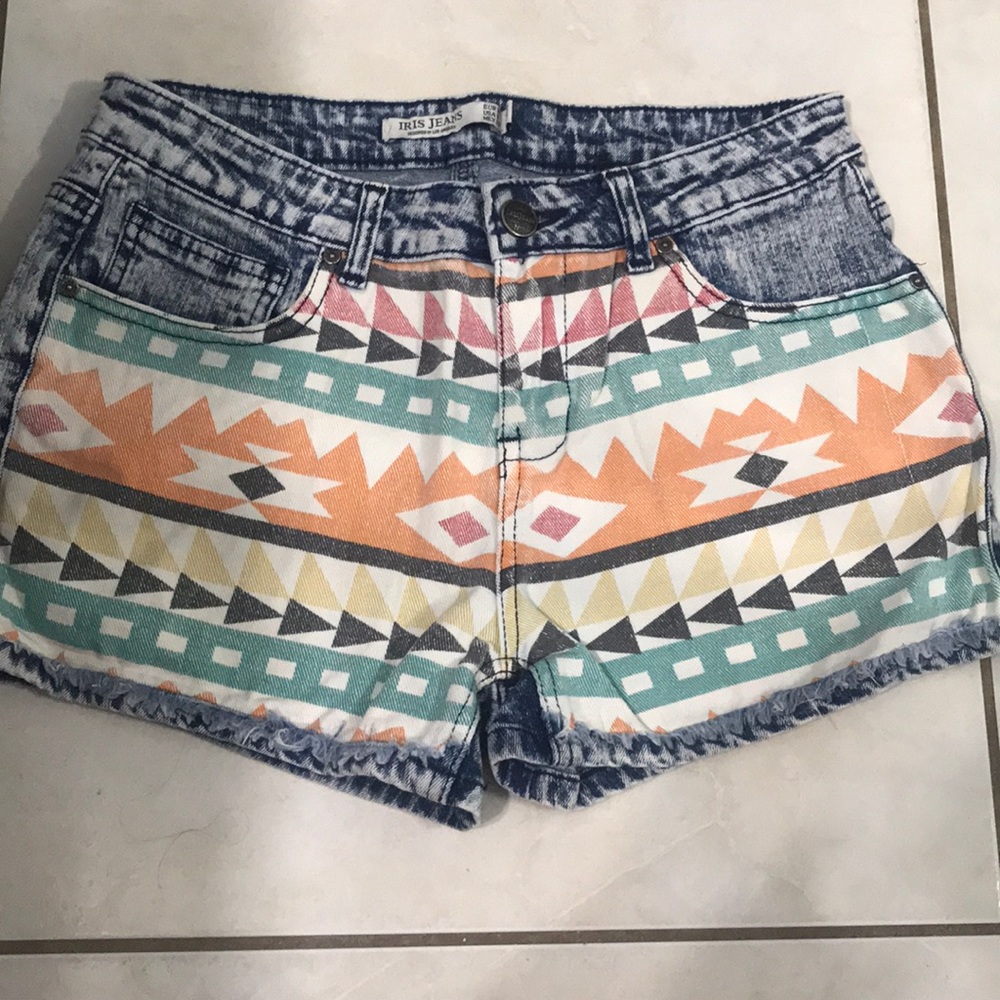 Tribal print jean shorts